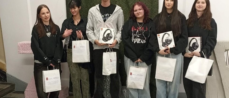 Uczniowie Technikum Przemysłu Mody finalistami ogólnopolskiej olimpiady