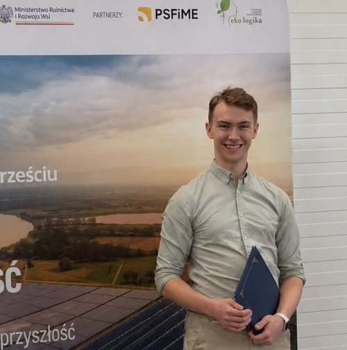 Sukces naszego ucznia w finale I Ogólnopolskiego Konkursu Wiedzy o Odnawialnych Źródłach Energii