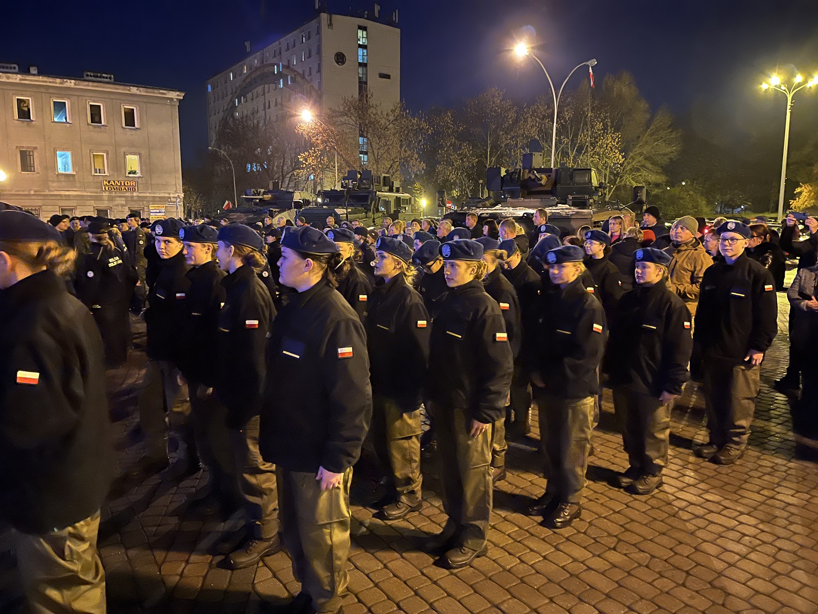 Klasa Odziału Przygotowania Wojskowego na apelu Klasa Odziału Przygotowania Wojskowego na apelu