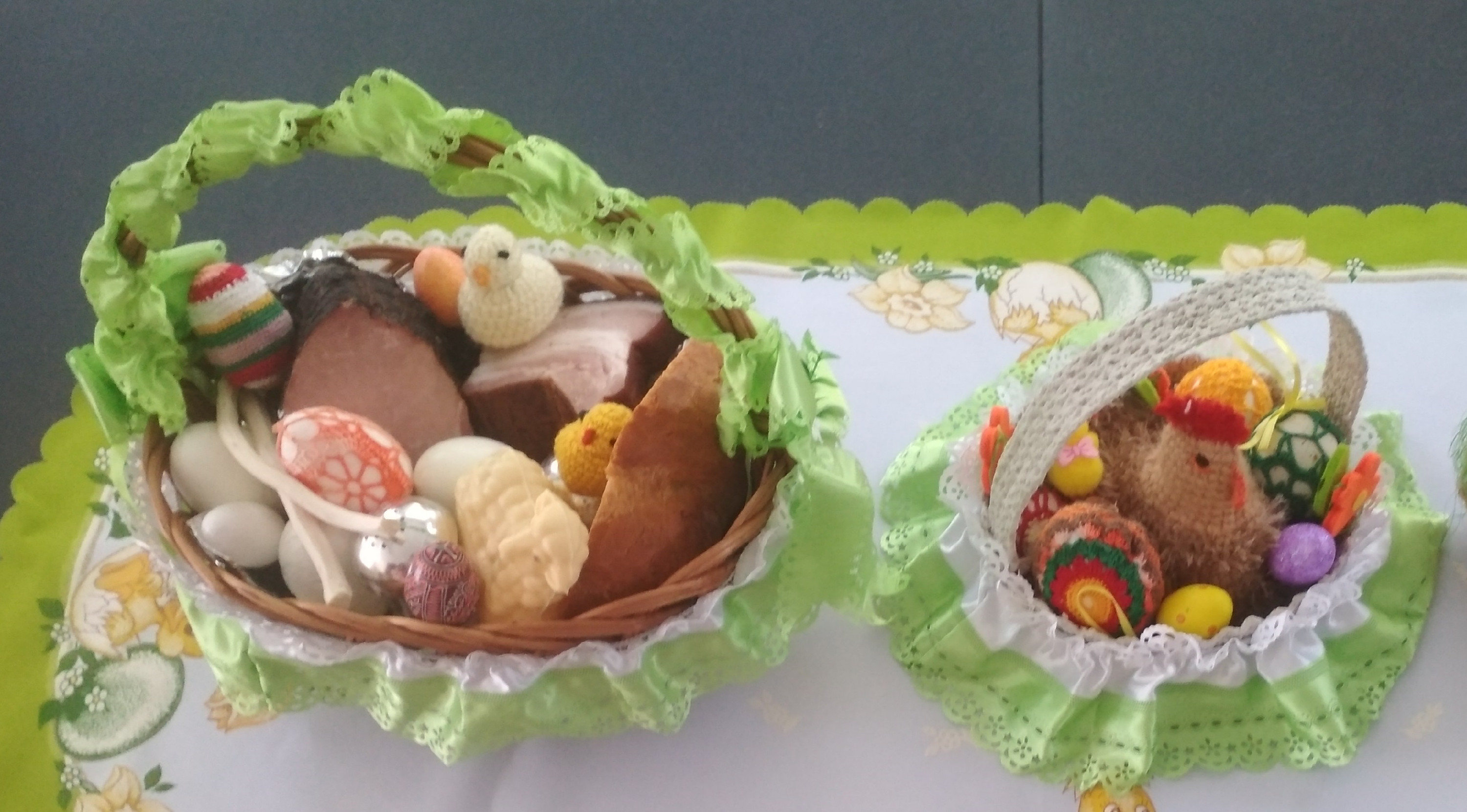 Koszyczki wielkanocne ze święconką